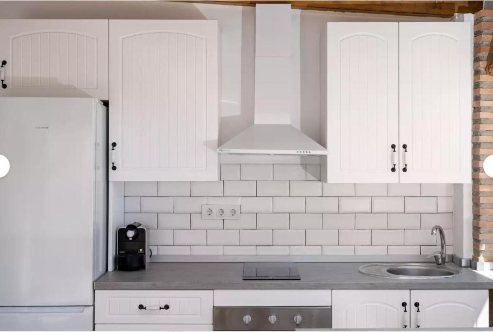 Apartamentos Lolitalola Holidays 살로브레나 외부 사진