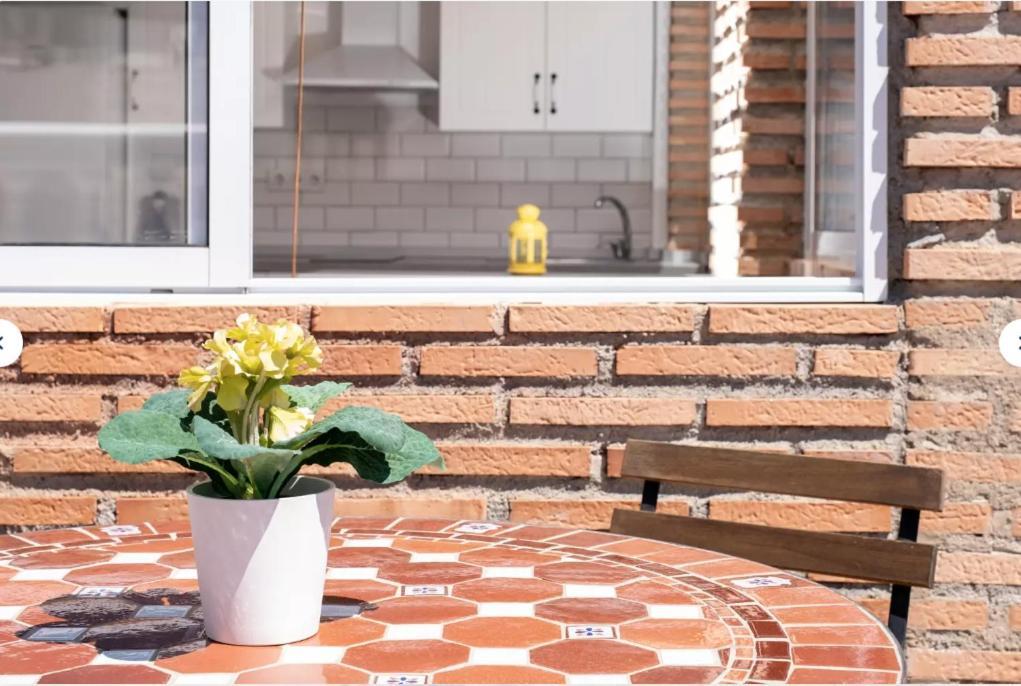 Apartamentos Lolitalola Holidays 살로브레나 외부 사진