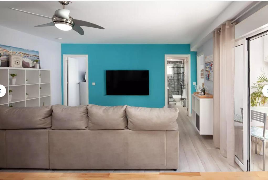 Apartamentos Lolitalola Holidays 살로브레나 외부 사진