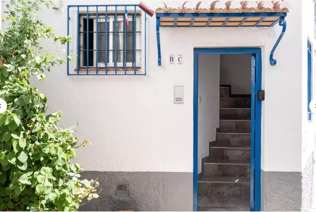 Apartamentos Lolitalola Holidays 살로브레나 외부 사진