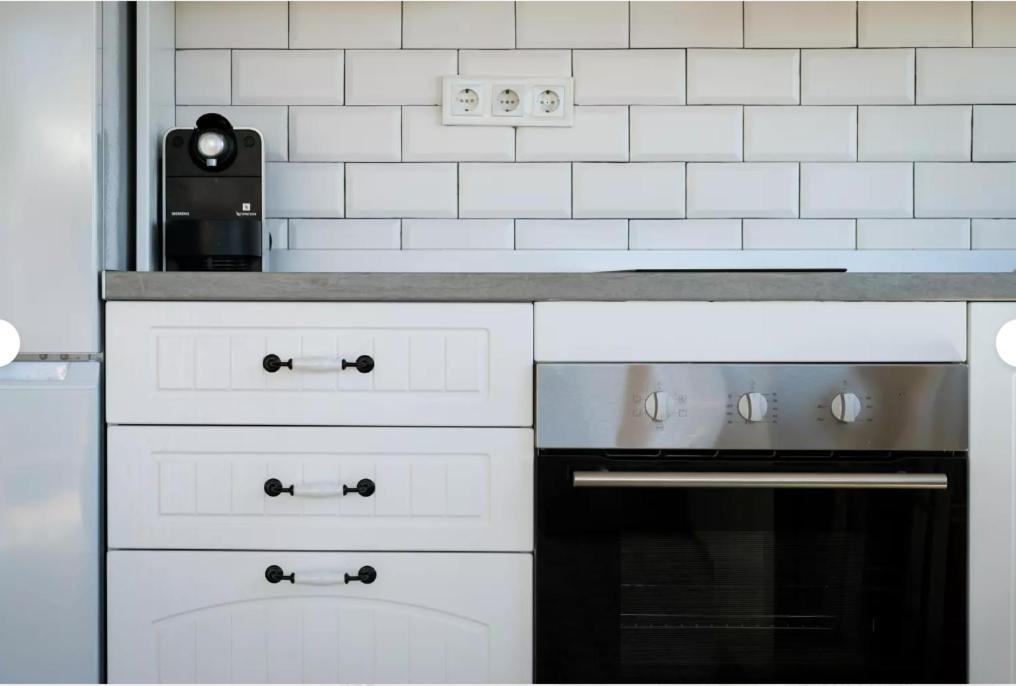 Apartamentos Lolitalola Holidays 살로브레나 외부 사진
