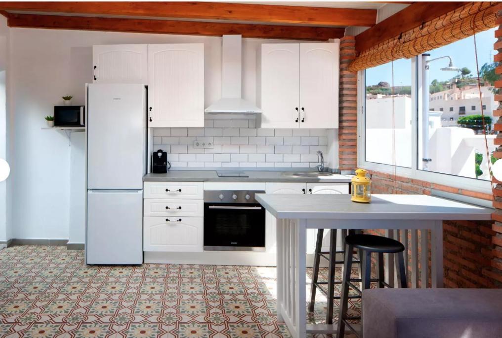 Apartamentos Lolitalola Holidays 살로브레나 외부 사진